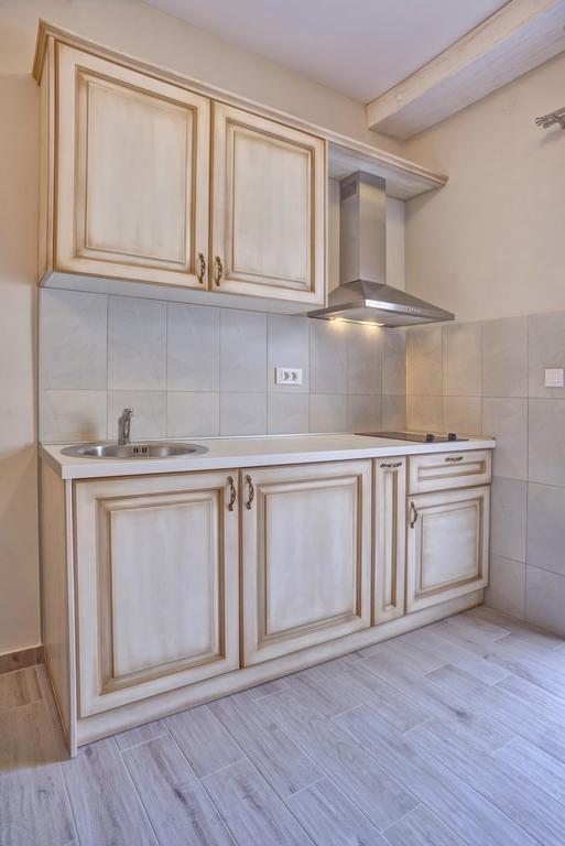 Piazza Apartments 2 Petrovac Oda fotoğraf